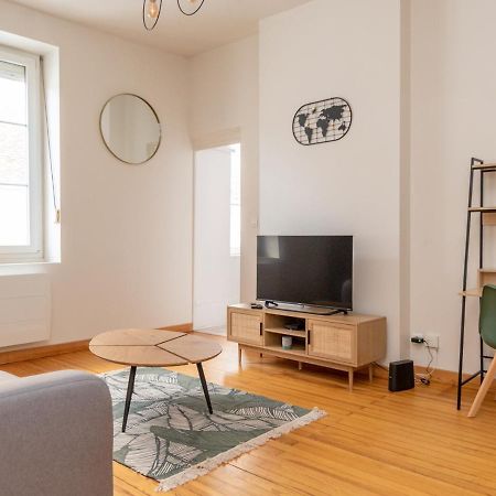 Appartement Cosy Au Centre Ville Avec Garage ชาลง-ซูร์-ซอน ภายนอก รูปภาพ